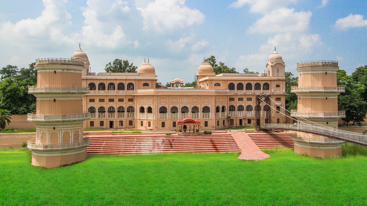 sheesh mahal patiala